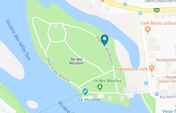 'Île-des-Moulins à Terrebonne - exposition de voitures anciennes