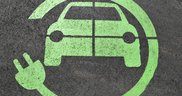 Budget fédéral 2019: incitatif de 5 000$ pour acquérir un véhicule électrique
